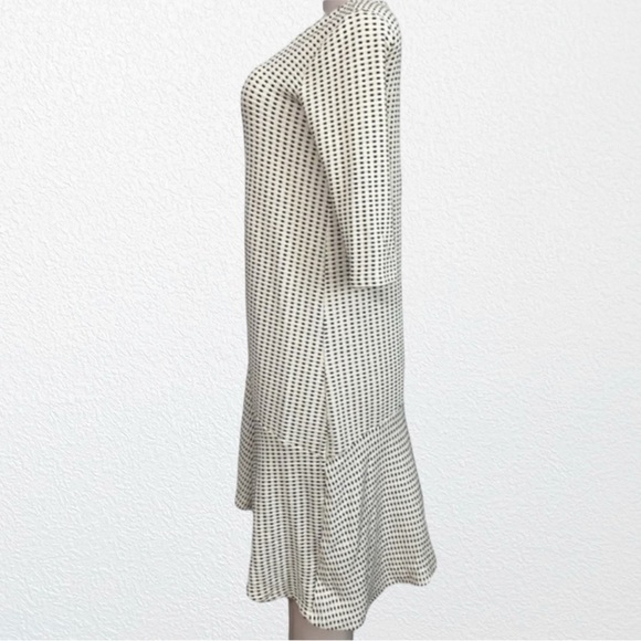Hatch The Dash Knit Flounce Hem Dress SZ 0 Off White & black - Picture 9 of 13